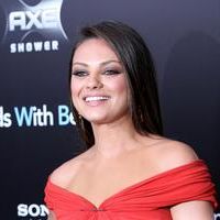 Mila Kunis at New York premiere of 'Friends with Benefits' photos | Picture 59087